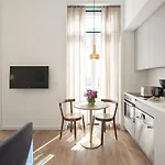 Lsa Chiado Emenda By Numa 아파트