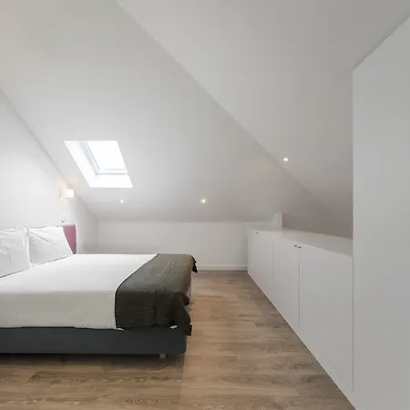 Appartamento Serviced - Chiado Emenda