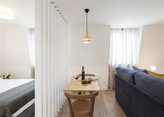 Apartment Lsa Chiado Emenda By Numa Lisbon
