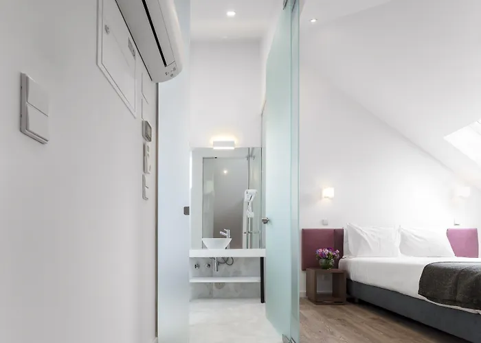 Lsa Chiado Emenda By Numa Lisbon