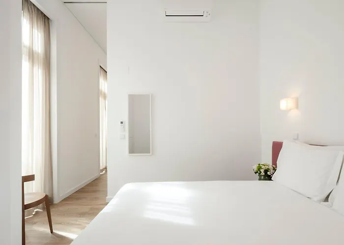 Lsa Chiado Emenda By Numa Apartment