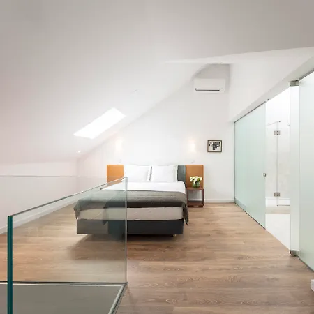 Serviced - Chiado Emenda Апартаменти