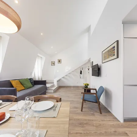 Apartmán Serviced - Chiado Emenda